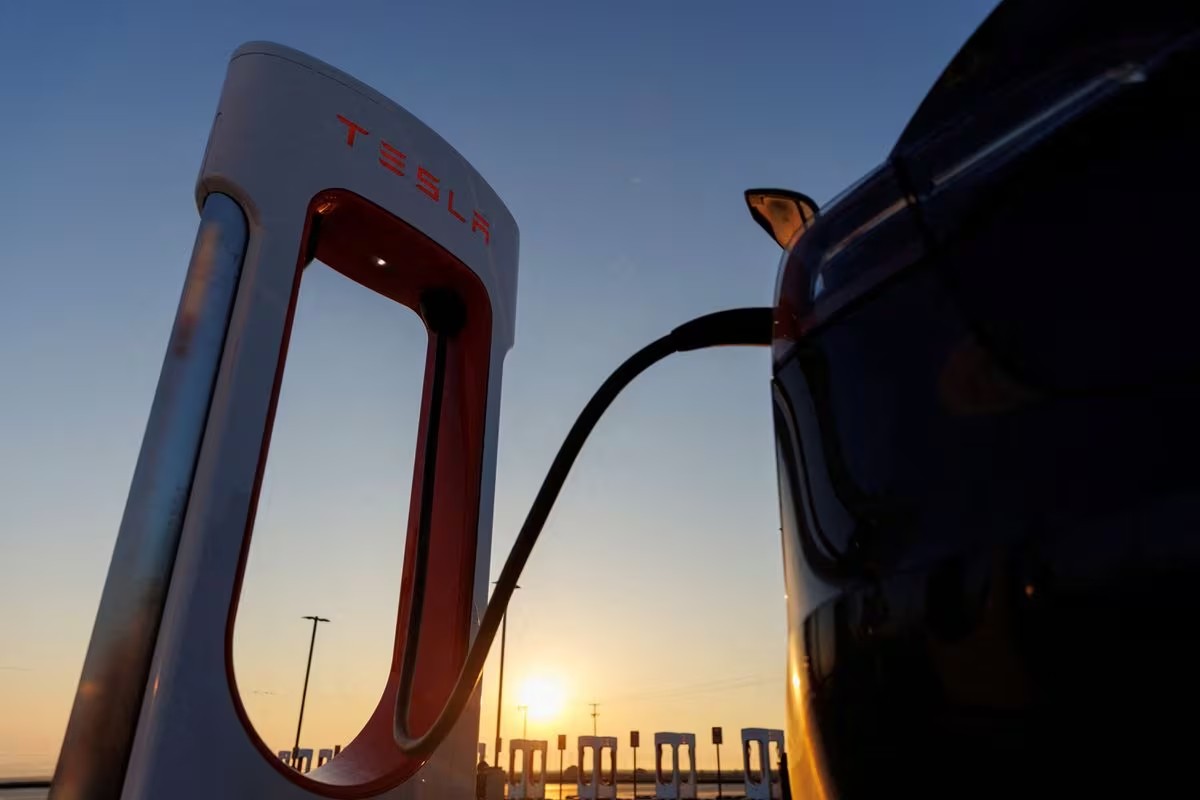 電動(dòng)汽車充電樁的革命性技術(shù)突破