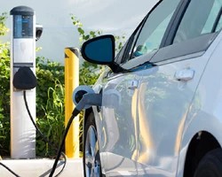 汽車(chē)充電樁加盟市場(chǎng)策略與機(jī)遇